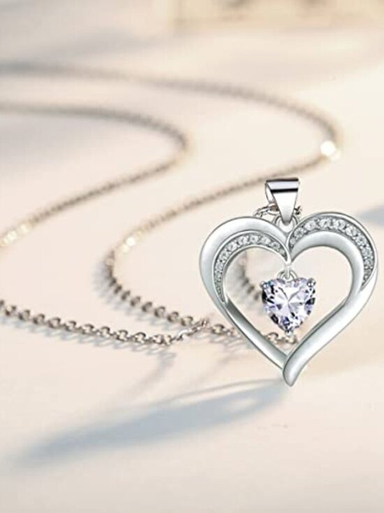 Jewelry - 🆕 Heart Necklace 18k White Gold Plated 5A Heart Shape CZ Diamond Love Heart